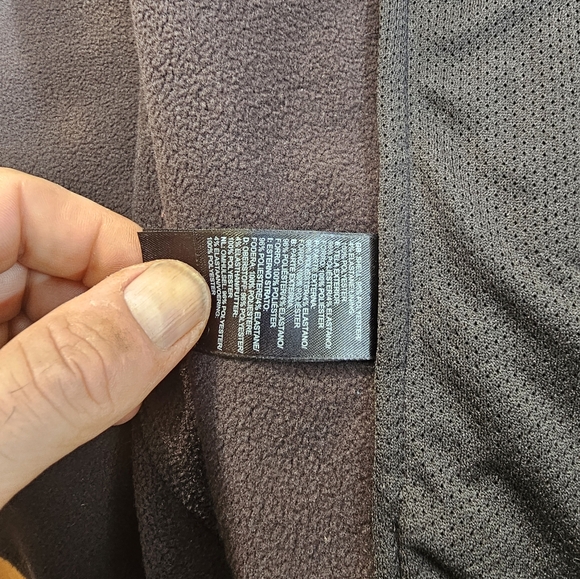 New, unworn North Face jacket - Picture 8 of 8